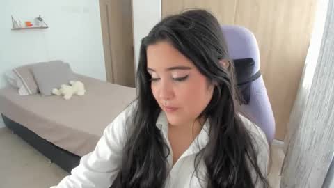 juli_santos_22 online show from 01.13.25