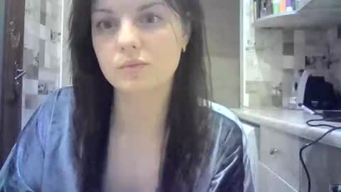 julia69009 online show from 12.15.24