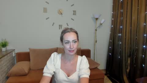 Snapshot of julia__cherry_ chatting on 12.29.24 julia__cherry_ online show from 12.29.24