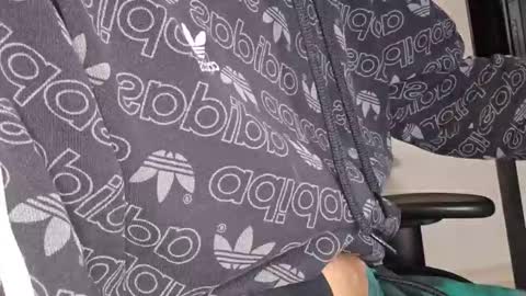 julia_official online show from 09.29.25