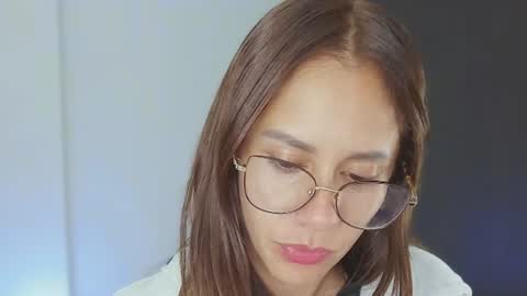 Julia Schedule 10 pm to 4  am GTM-5 online show from 06.17.26