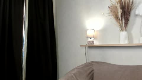 julia_suny online show from 05.29.26