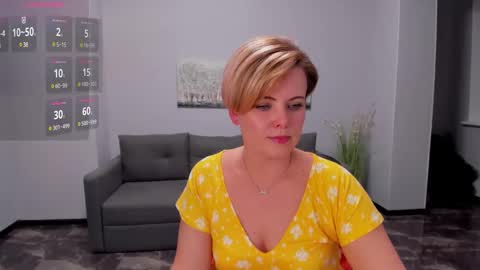 Snapshot of julia_wilsons chatting on 02.27.25 Julia online show from 02.27.25