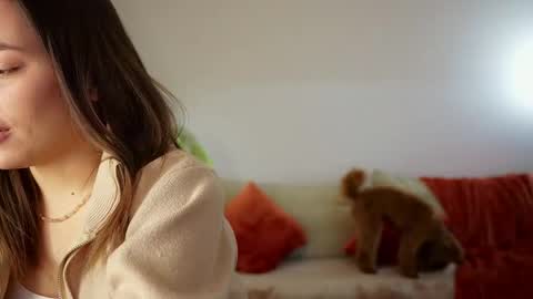 Molly online show from 04.06.26