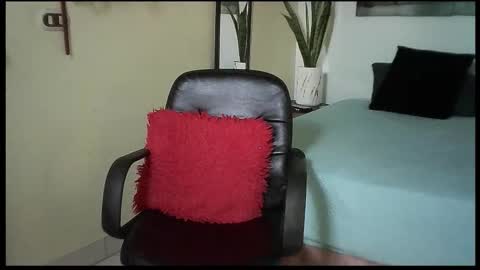 JuliaMack online show from 10.28.25