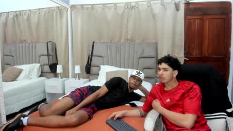 julian billy online show from 01.05.25