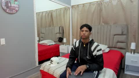 julian billy online show from 02.02.25