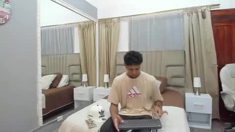 julian billy online show from 02.13.25