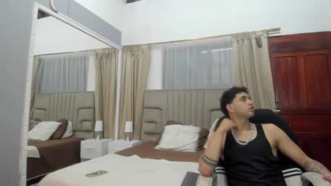 julian billy online show from 02.15.25