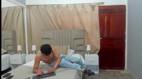 julian billy online show from 03.04.25