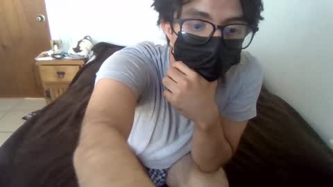 Julian Mora online show from 03.08.25