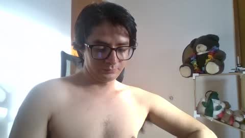 Julian Mora online show from 09.11.25