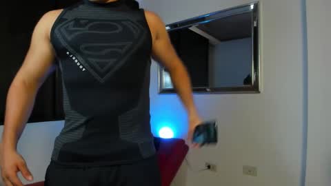 julian_wallace online show from 03.03.26