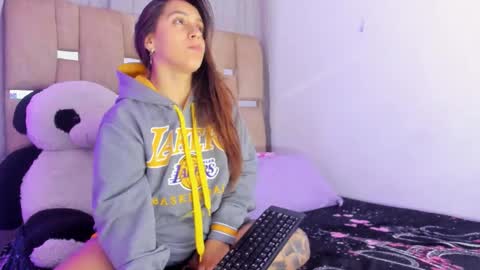 JulianaCarter online show from 10.12.25