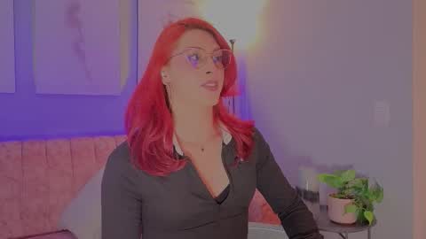 Juliana online show from 12.05.25