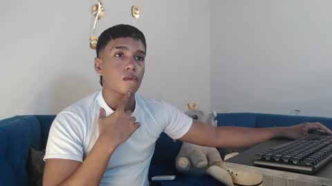 Juliann online show from 10.10.25