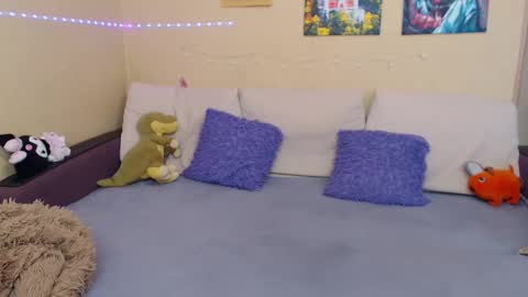 Jul online show from 01.30.25