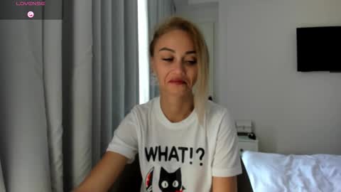 Yulya online show from 02.05.26