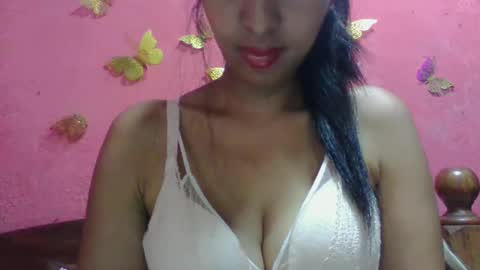 Snapshot of julie0612 chatting on 10.20.25 julie0612 online show from 10.20.25