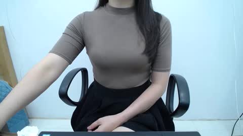 julie9x online show from 03.05.26