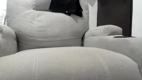 Snapshot of julie_bunny chatting on 12.12.24 Julie bunny online show from 12.12.24