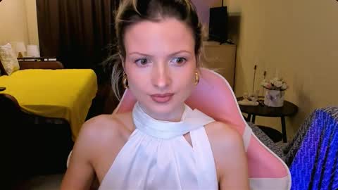 Julie online show from 02.21.26