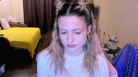 Julie online show from 02.26.26