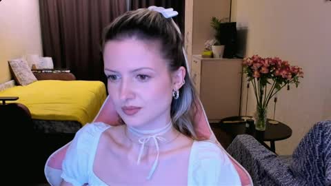 Julie online show from 04.07.26