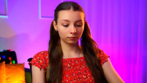 juliedaniel online show from 02.06.26