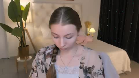 juliedaniel online show from 04.01.26