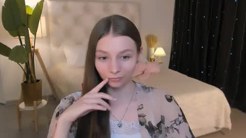 juliedaniel online show from 04.01.26