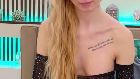 Julia online show from 01.18.25