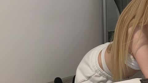 Julia online show from 02.06.25