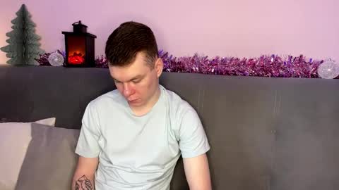 Julie and Thomas online show from 01.07.26