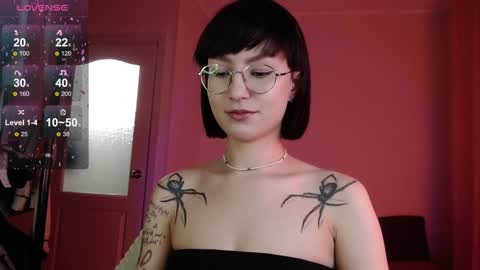 see u on Tuesday December 3 in 0200 UTC time turn on notifications so you dont miss me online show from 01.17.25
