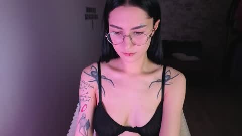 see u on Tuesday December 3 in 0200 UTC time turn on notifications so you dont miss me online show from 09.11.25