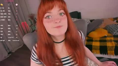 Snapshot of juliet_schoolgirl chatting on 05.26.26 Juliet online show from 05.26.26