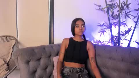 Juli online show from 01.05.26