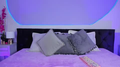 Julieta  online show from 09.09.25