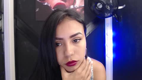 julieta_fn online show from 03.03.25