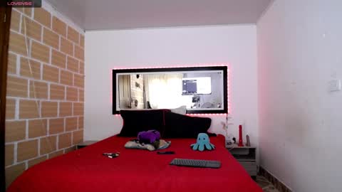 Julieta Rodriguez online show from 09.20.25