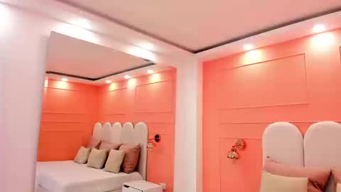 Snapshot of julieta_rose__ chatting on 09.26.25     online show from 09.26.25