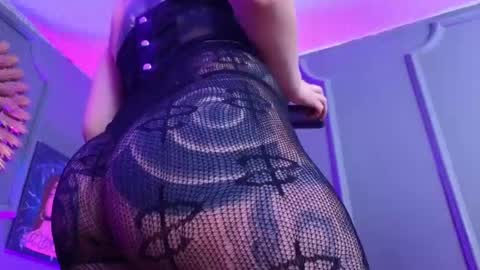  Julieta  online show from 12.28.24