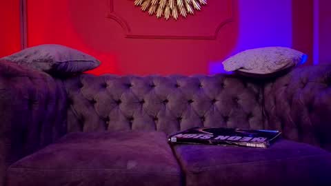 Snapshot of julieta_russell chatting on 10.03.25  Julieta  online show from 10.03.25