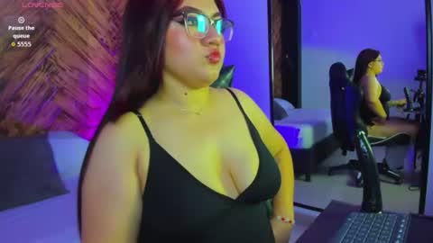 J U L I E T A  online show from 06.25.26