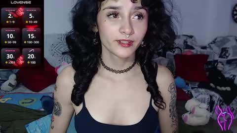 Julieta Jaguar online show from 02.03.25