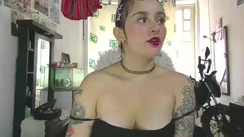 Julieta Jaguar online show from 05.27.26