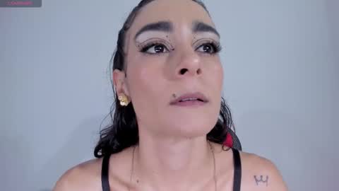 serafelle online show from 11.03.25