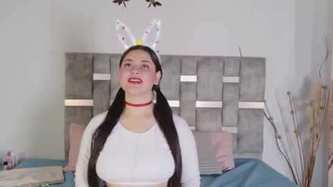 julietatorres_ online show from 11.06.25