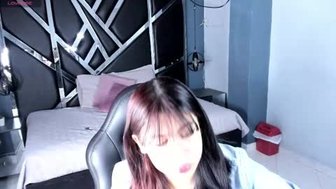 Snapshot of julieth_brown_ chatting on 10.05.25 Julieth  online show from 10.05.25